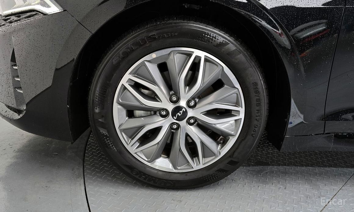 2022 Kia K5 III Noblesse с пробегом 33 657 км