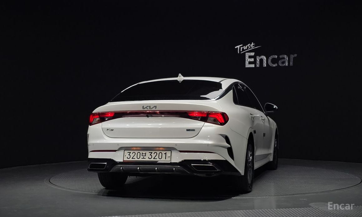 2022 Kia K5 III Trendy с пробегом 112 570 км