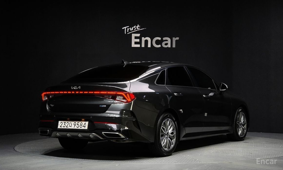 2022 Kia K5 III Signature с пробегом 87 733 км