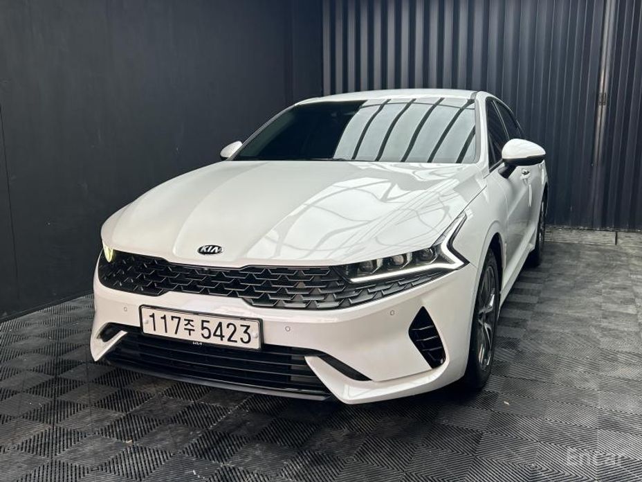 2021 Kia K5 III Signature с пробегом 109 766 км