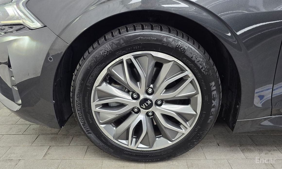 2022 Kia K5 III Signature с пробегом 87 733 км