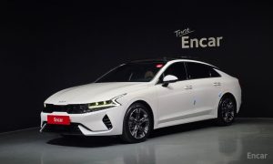 2022 Kia K5 III Signature с пробегом 57 245 км
