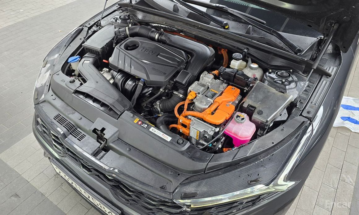 2022 Kia K5 III Signature с пробегом 87 733 км