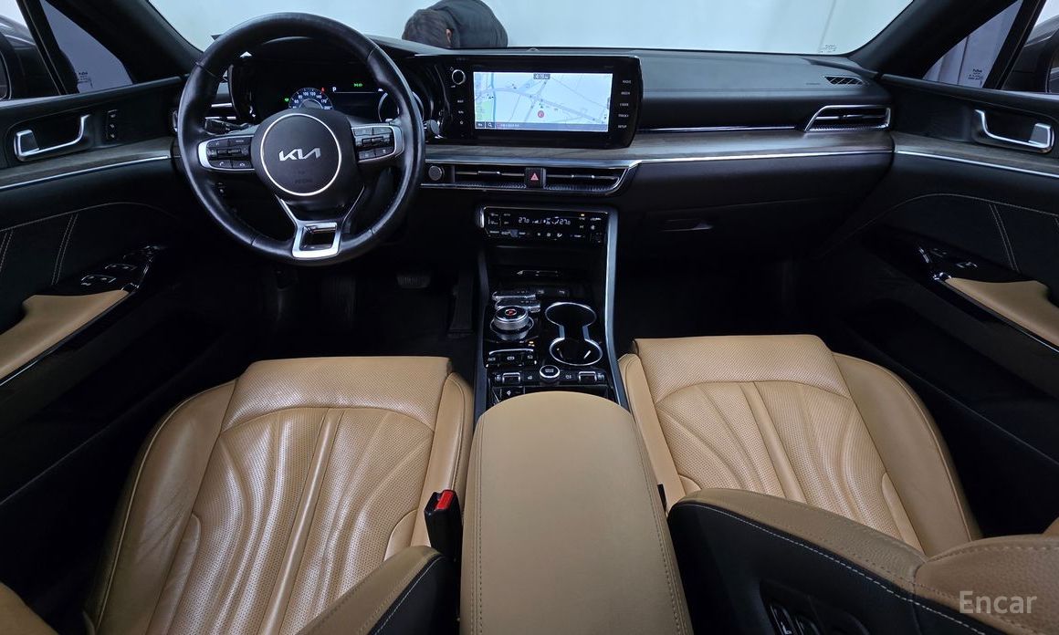 2022 Kia K5 III Signature с пробегом 87 733 км