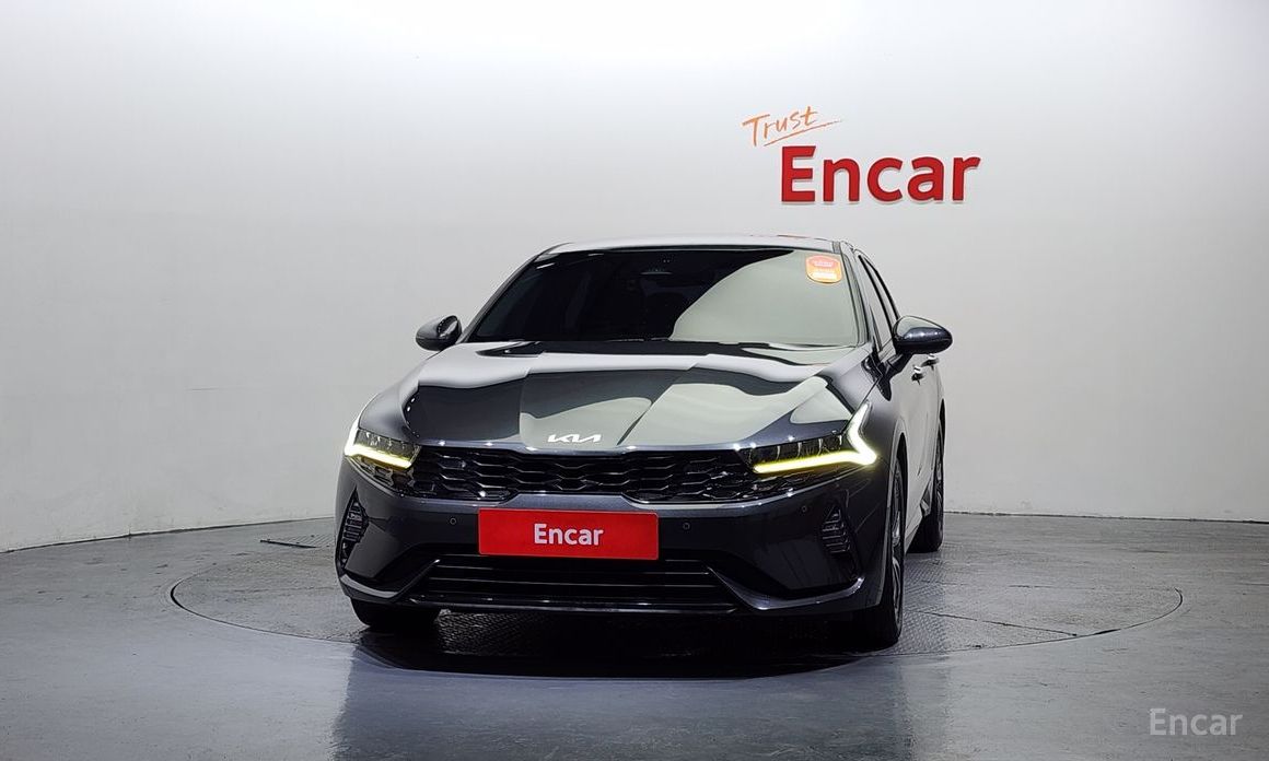 2022 Kia K5 III Prestige с пробегом 57 103 км