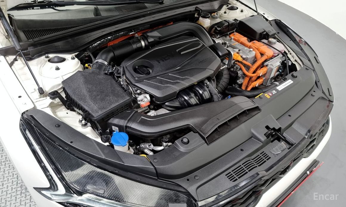 2022 Kia K5 III Prestige с пробегом 118 420 км
