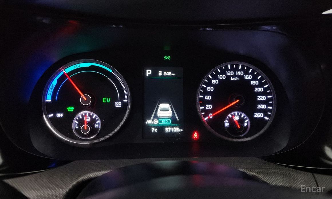 2022 Kia K5 III Prestige с пробегом 57 103 км