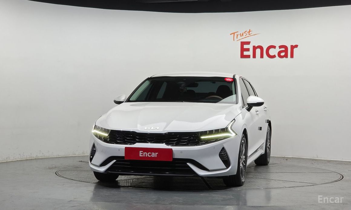 2021 Kia K5 III Prestige с пробегом 65 684 км