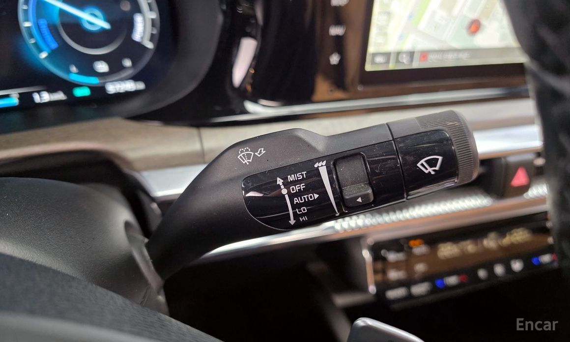 2022 Kia K5 III Signature с пробегом 57 245 км