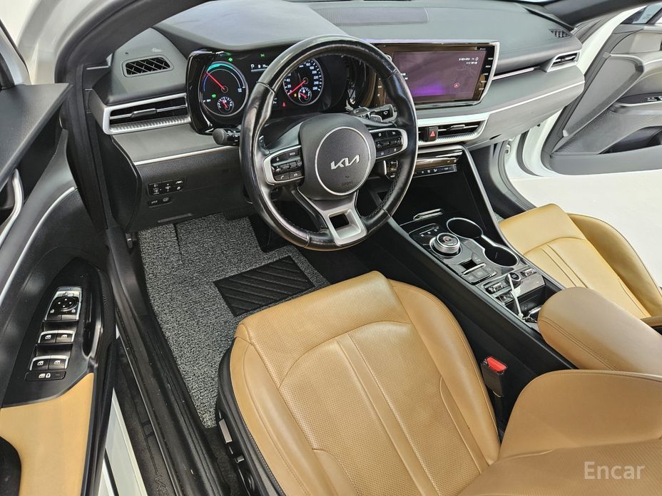 2022 Kia K5 III Prestige с пробегом 83 127 км