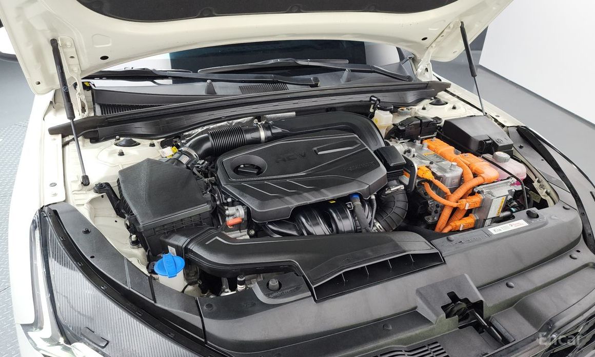 2022 Kia K5 III Signature с пробегом 80 404 км