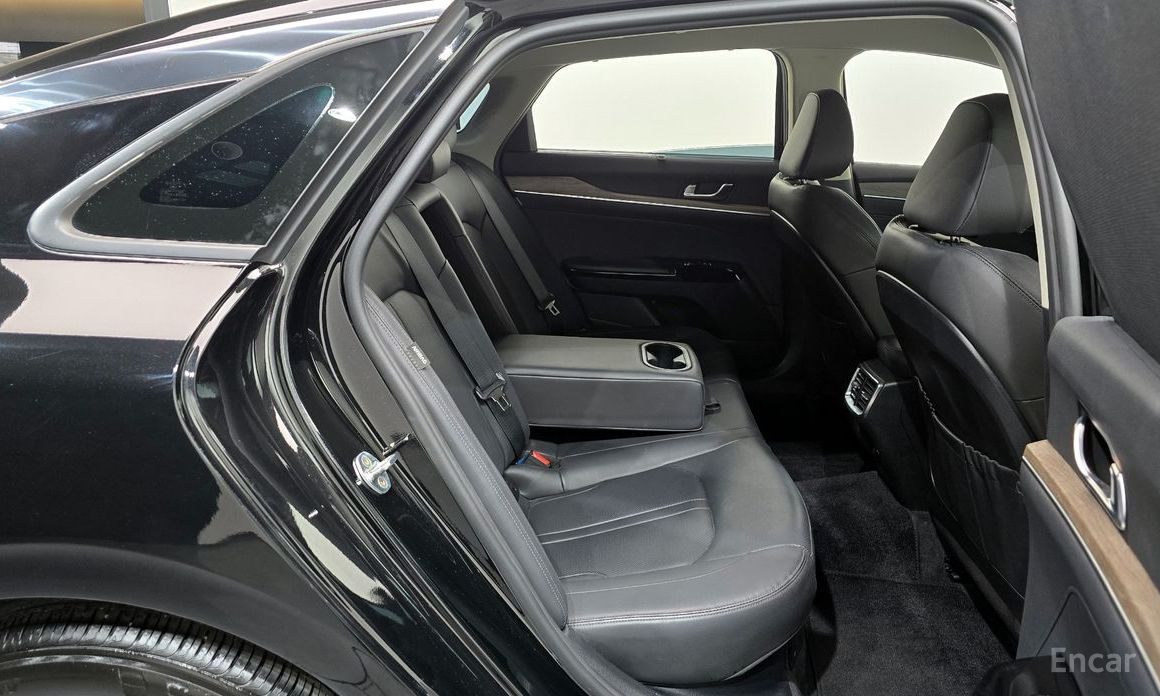 2022 Kia K5 III Noblesse с пробегом 50 072 км