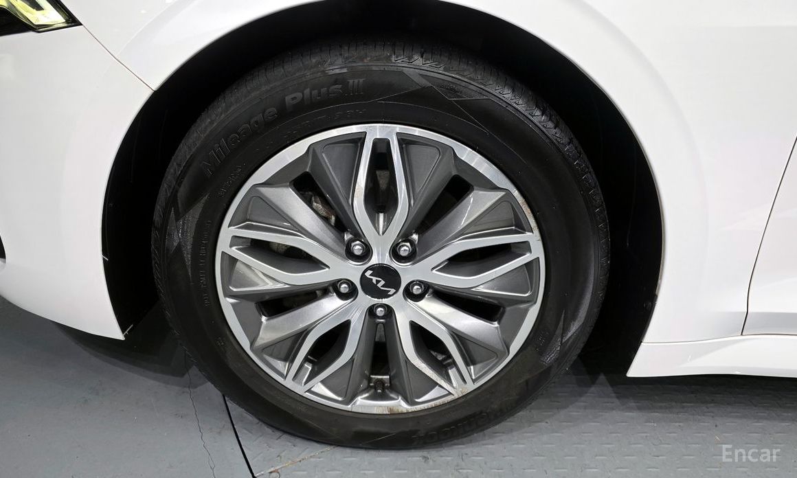 2022 Kia K5 III Prestige с пробегом 154 065 км