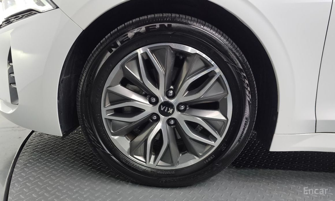 2021 Kia K5 III Noblesse с пробегом 135 428 км