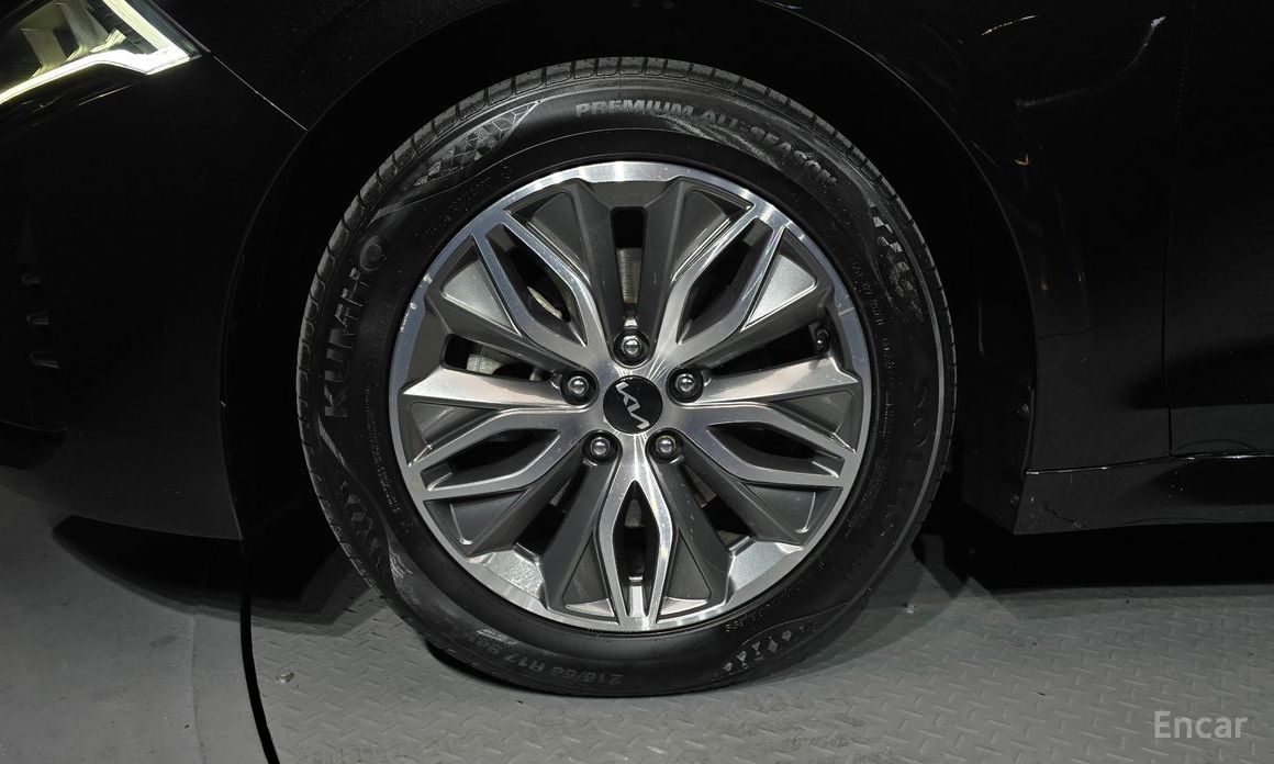 2021 Kia K5 III Noblesse с пробегом 117 848 км