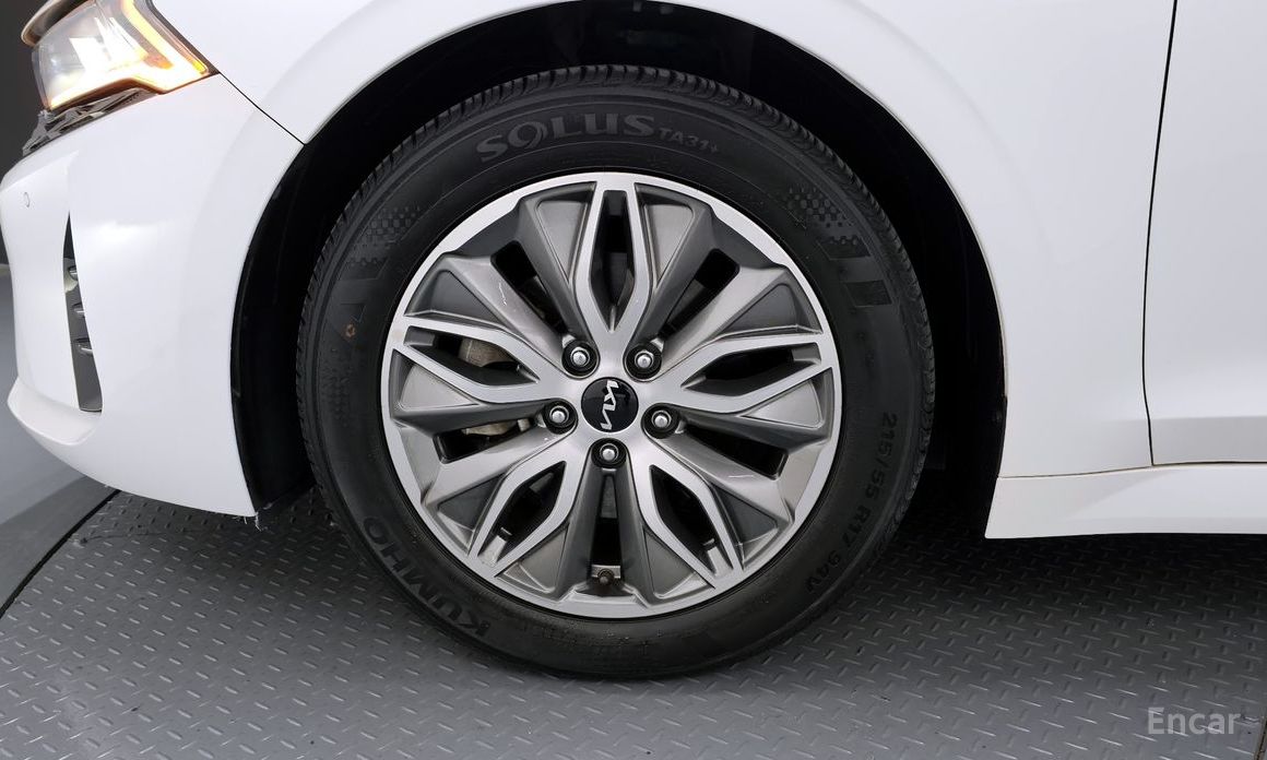 2022 Kia K5 III Noblesse с пробегом 72 974 км