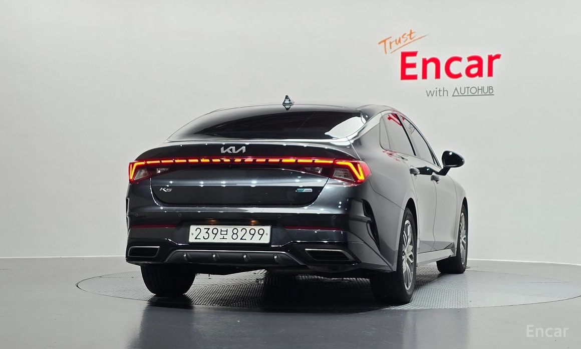 2022 Kia K5 III Prestige с пробегом 131 405 км