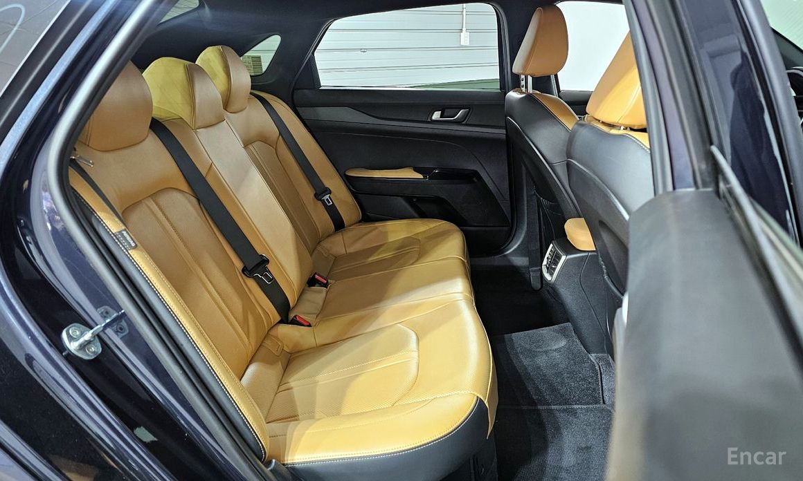 2021 Kia K5 III Prestige с пробегом 144 099 км