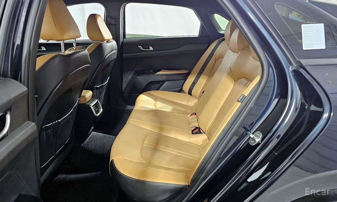 2021 Kia K5 III Prestige с пробегом 144 099 км