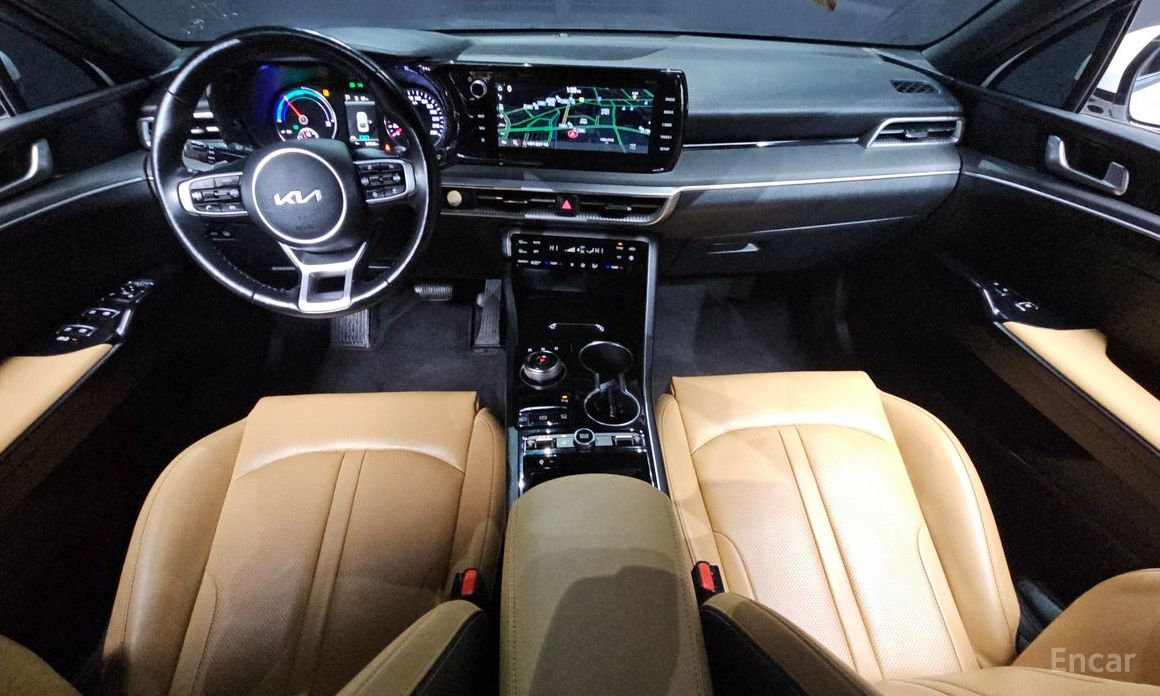 2022 Kia K5 III Prestige с пробегом 97 239 км
