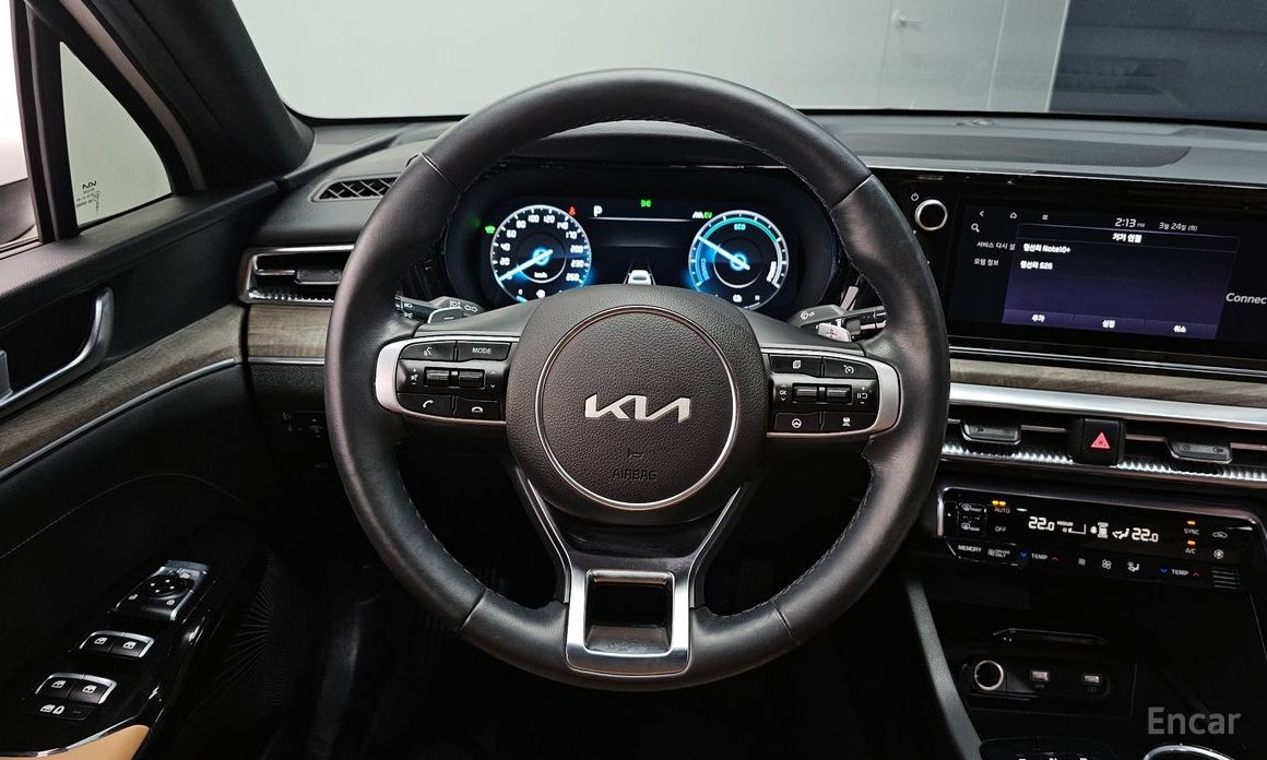 2022 Kia K5 III Noblesse с пробегом 72 974 км