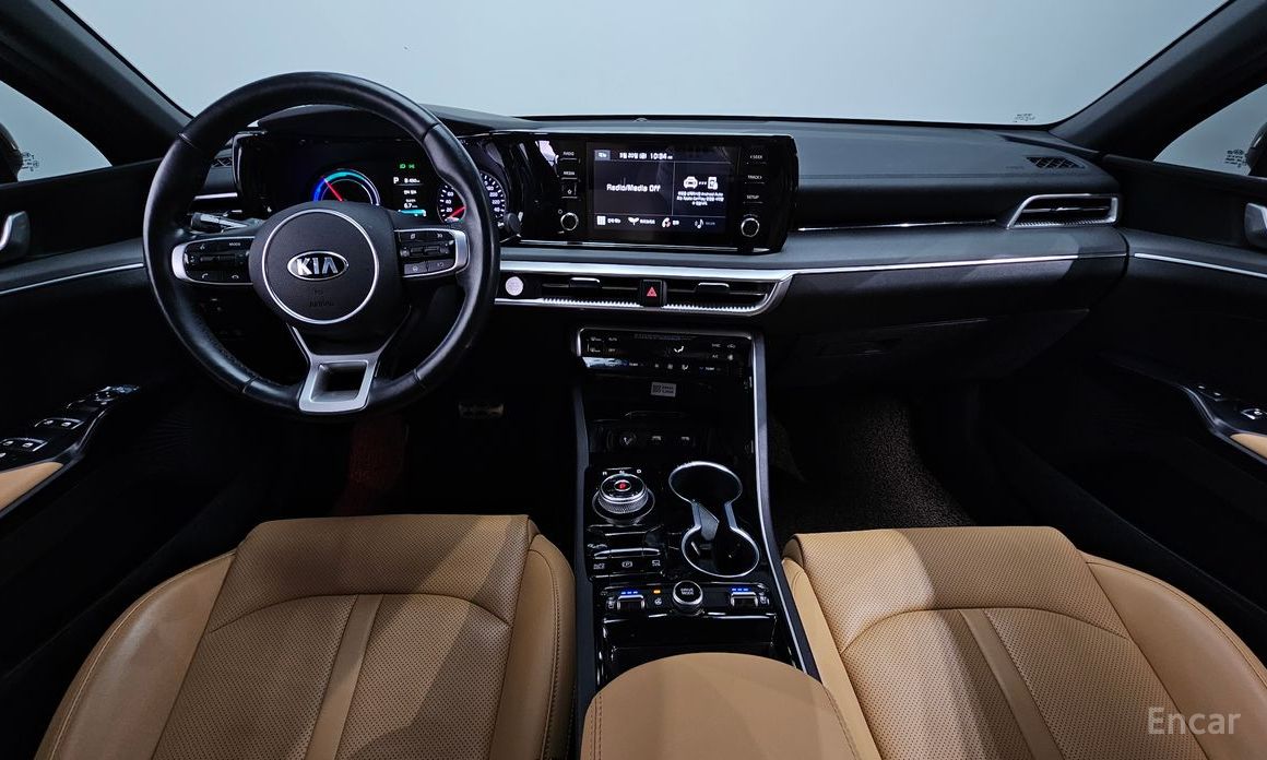 2021 Kia K5 III Prestige с пробегом 58 198 км