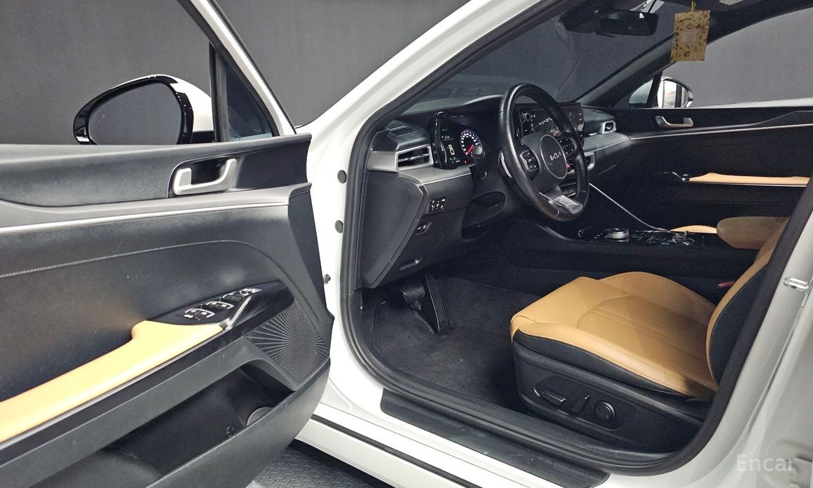 2022 Kia K5 III Prestige с пробегом 97 239 км