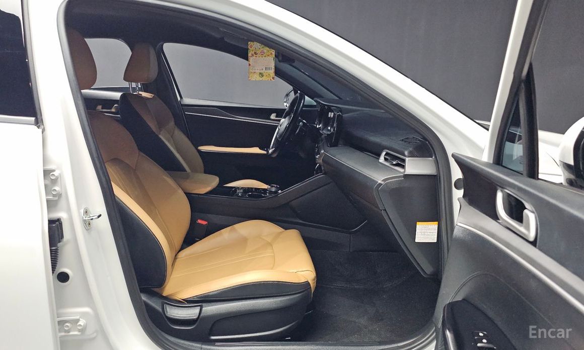 2022 Kia K5 III Prestige с пробегом 97 239 км
