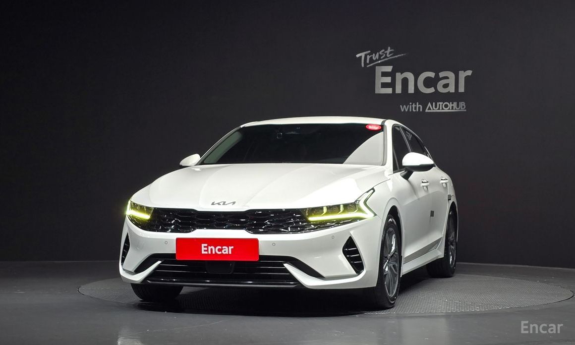 2021 Kia K5 III Noblesse с пробегом 124 533 км