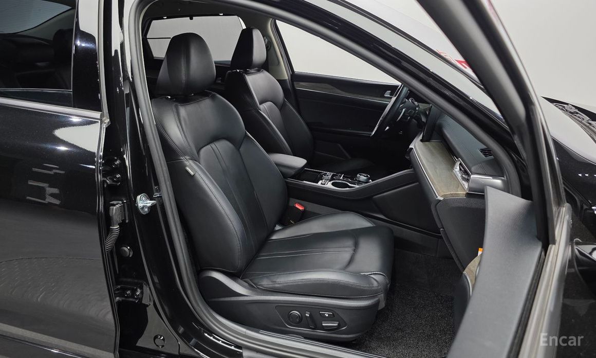 2022 Kia K5 III Noblesse с пробегом 65 459 км