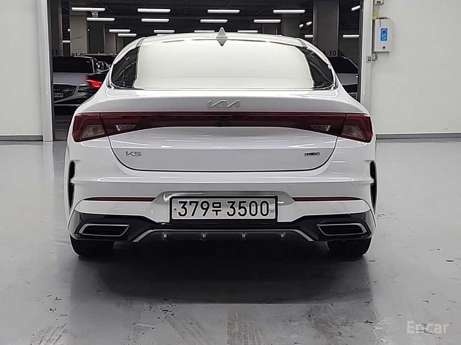 2022 Kia K5 III Prestige с пробегом 114 129 км