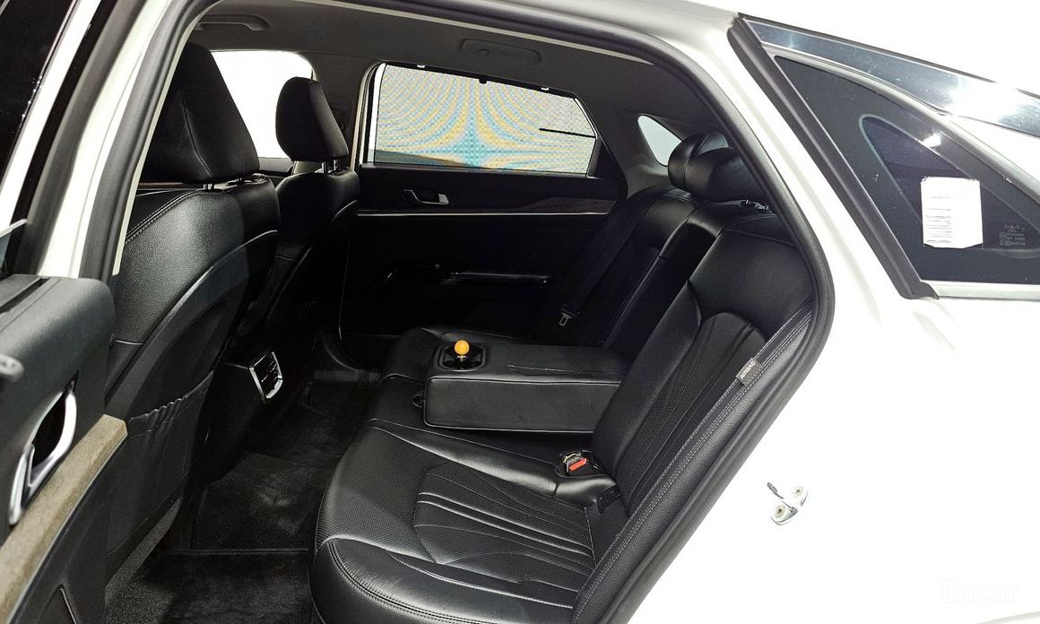 2022 Kia K5 III Signature с пробегом 82 323 км