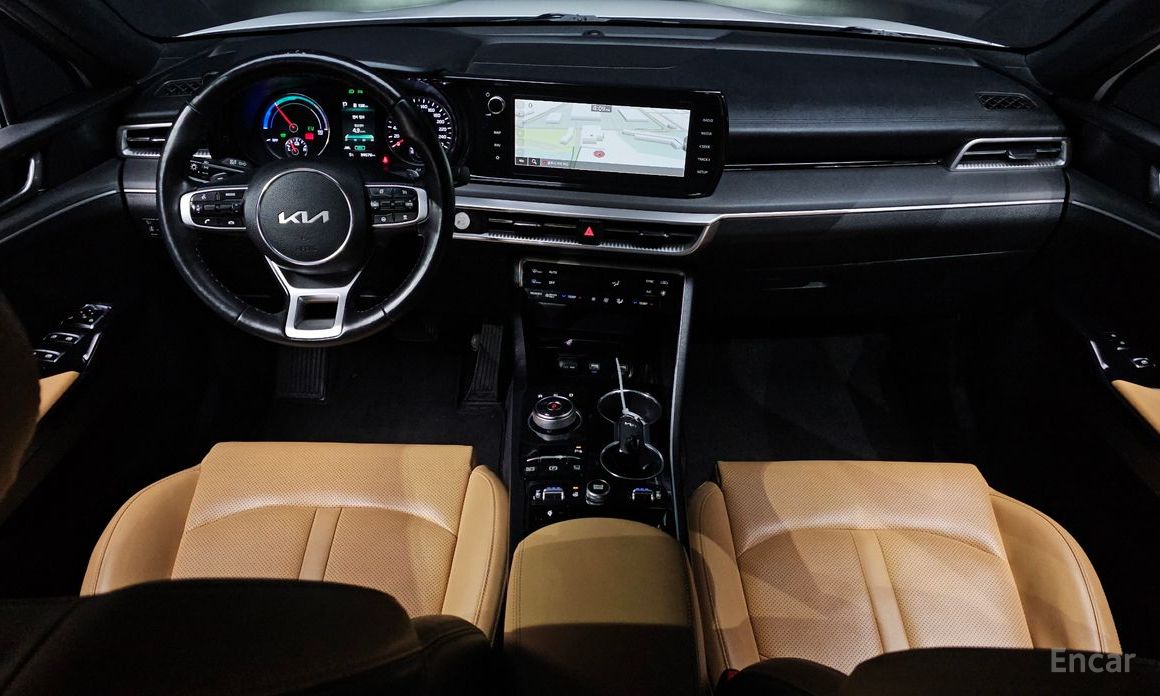 2022 Kia K5 III Prestige с пробегом 99 676 км
