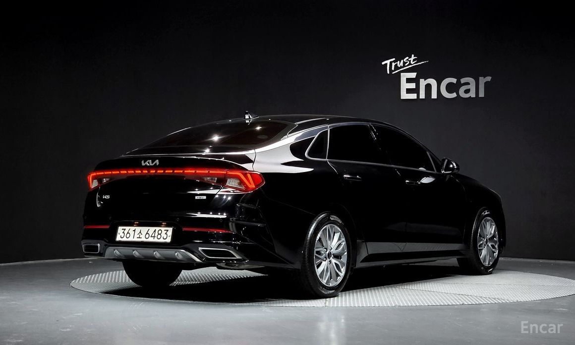 2022 Kia K5 III Noblesse с пробегом 77 311 км