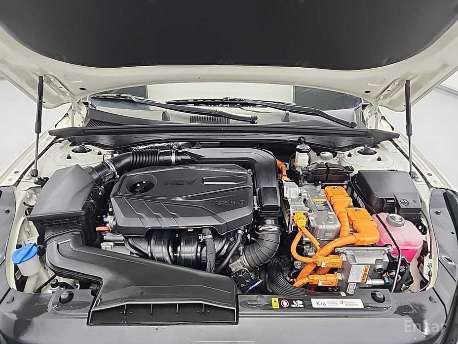 2022 Kia K5 III Prestige с пробегом 114 129 км
