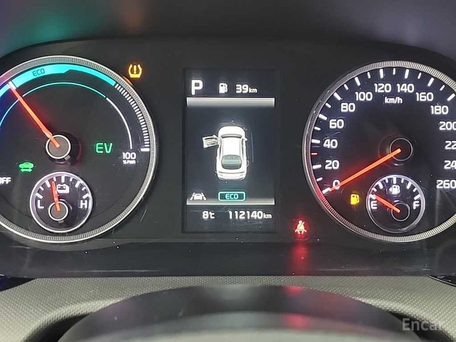 2022 Kia K5 III Prestige с пробегом 114 129 км