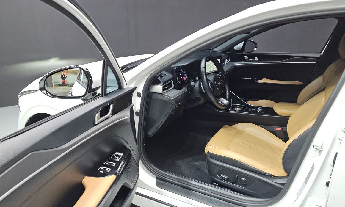2022 Kia K5 III Prestige с пробегом 99 676 км