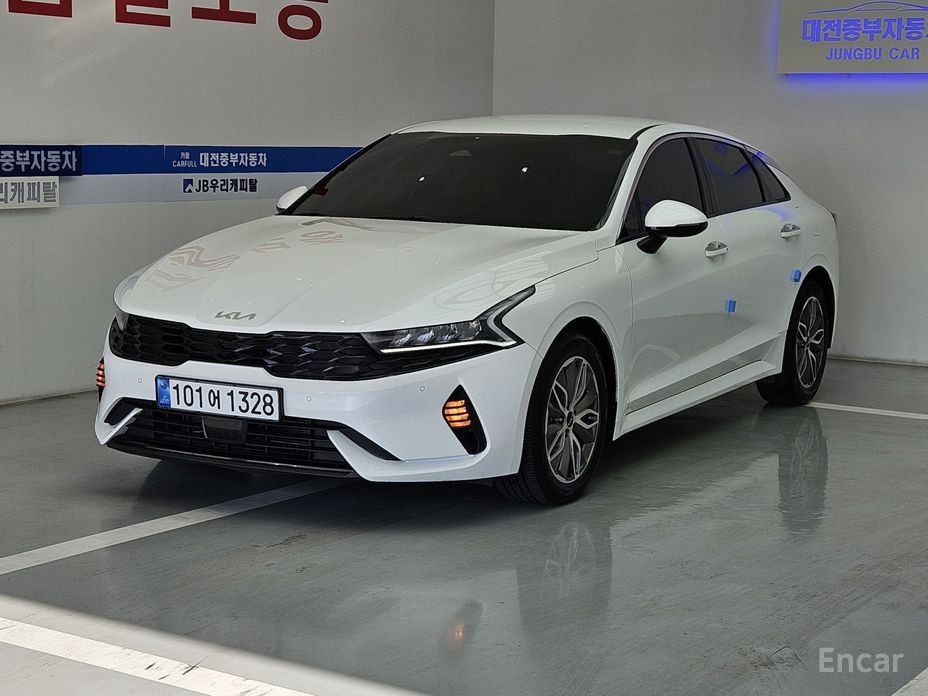 2022 Kia K5 III Prestige с пробегом 83 044 км