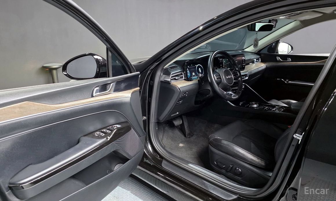 2022 Kia K5 III Noblesse с пробегом 77 311 км