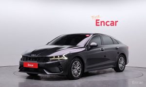 2022 Kia K5 III Signature с пробегом 70 441 км