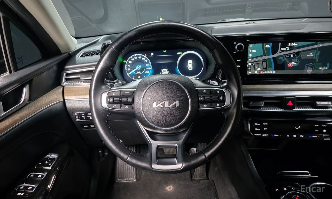 2022 Kia K5 III Noblesse с пробегом 77 311 км
