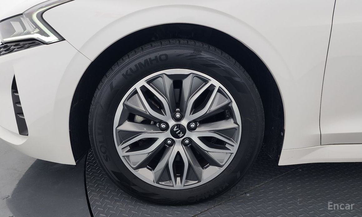 2021 Kia K5 III Noblesse с пробегом 80 594 км