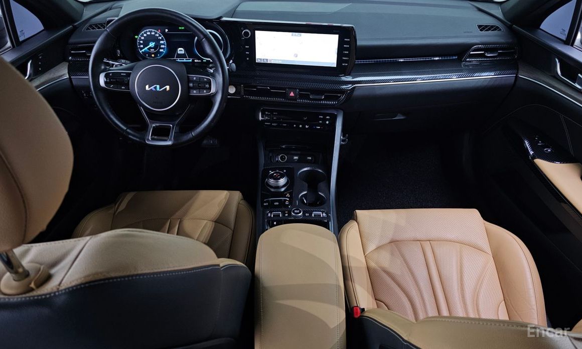2022 Kia K5 III Signature с пробегом 70 441 км