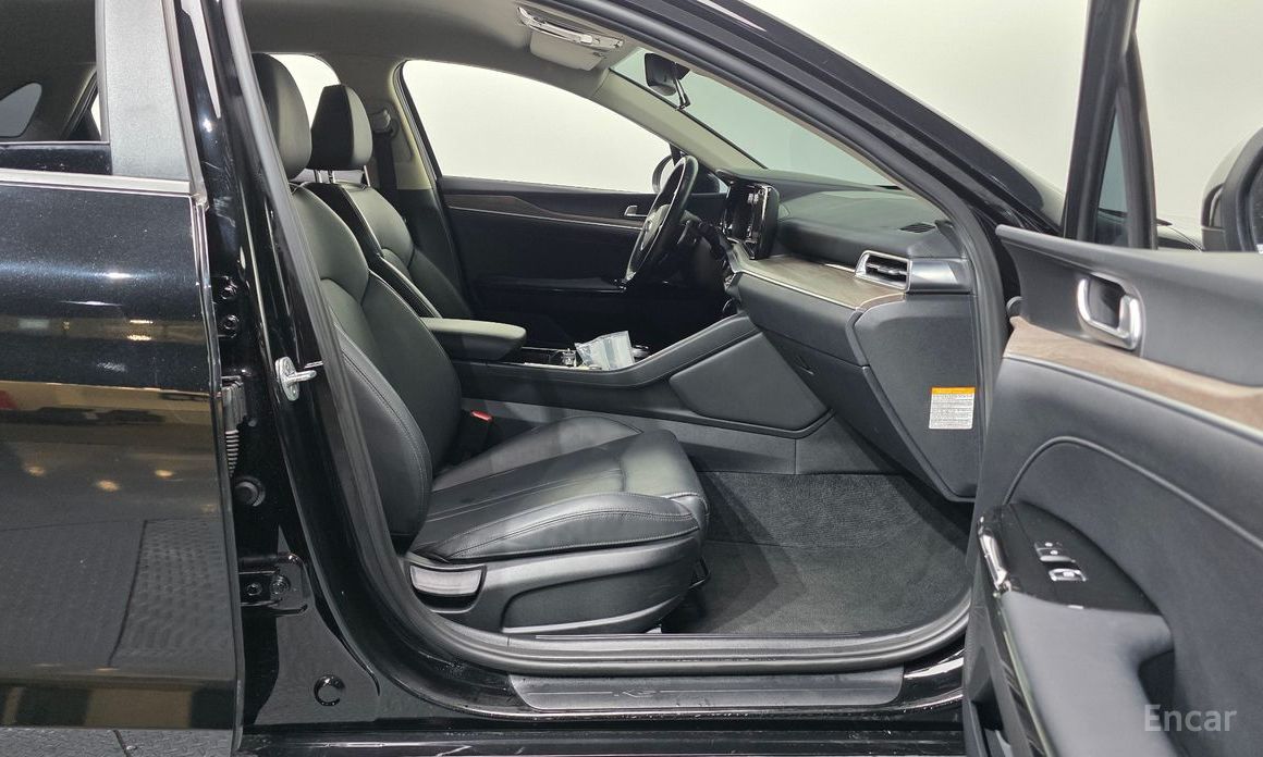 2021 Kia K5 III Noblesse с пробегом 96 077 км