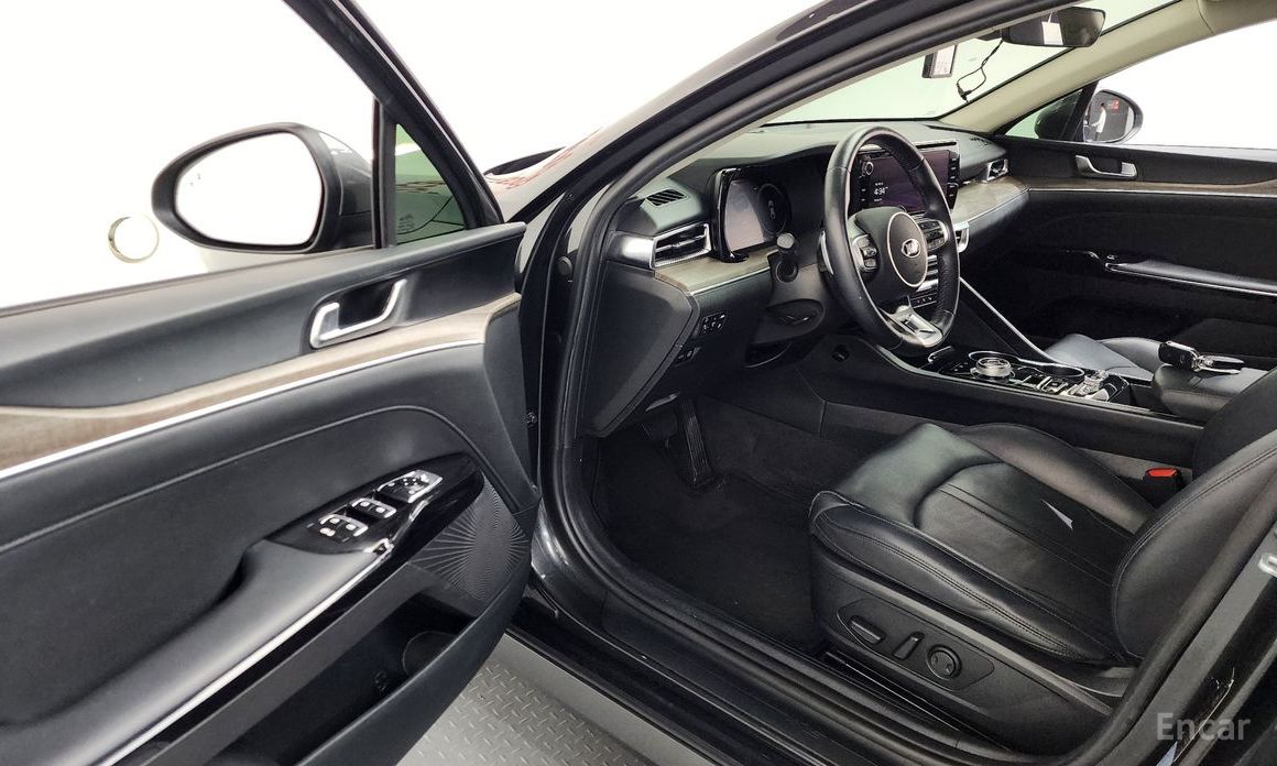 2021 Kia K5 III Noblesse с пробегом 100 677 км