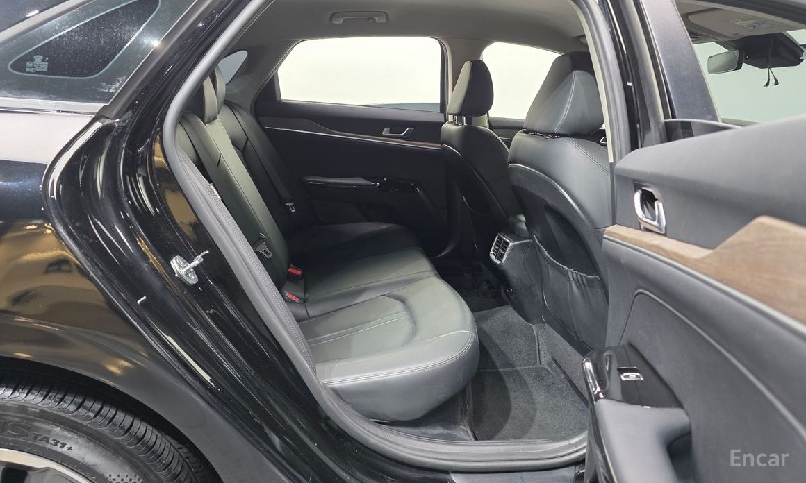 2021 Kia K5 III Noblesse с пробегом 96 077 км