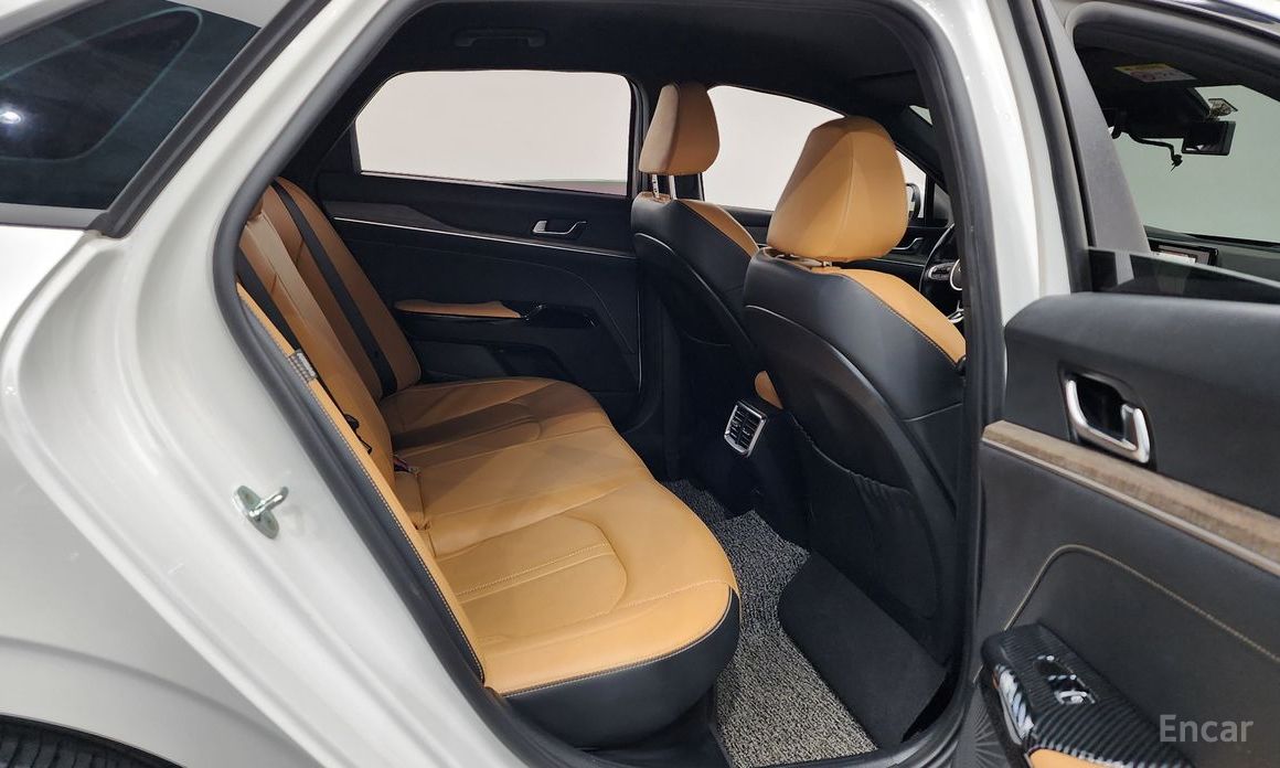 2021 Kia K5 III Noblesse с пробегом 80 594 км