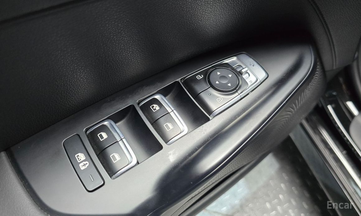 2022 Kia K5 III Prestige с пробегом 74 060 км