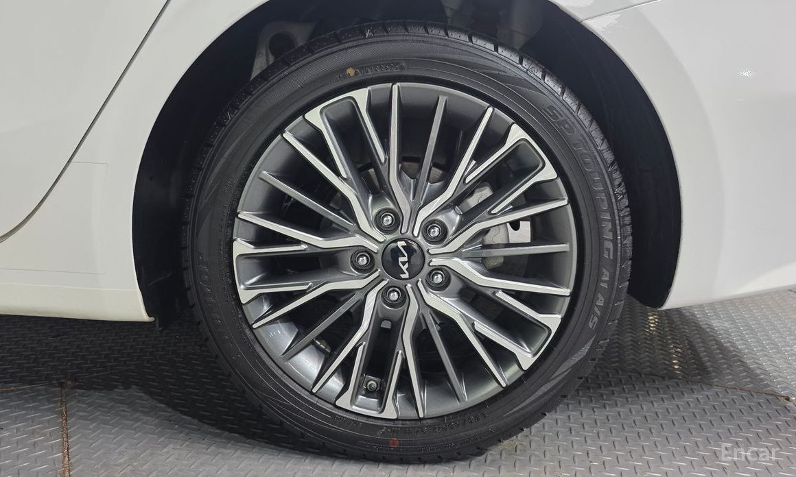2022 Kia K3 II Рестайлинг 1.6 Trendy с пробегом 70 991 км