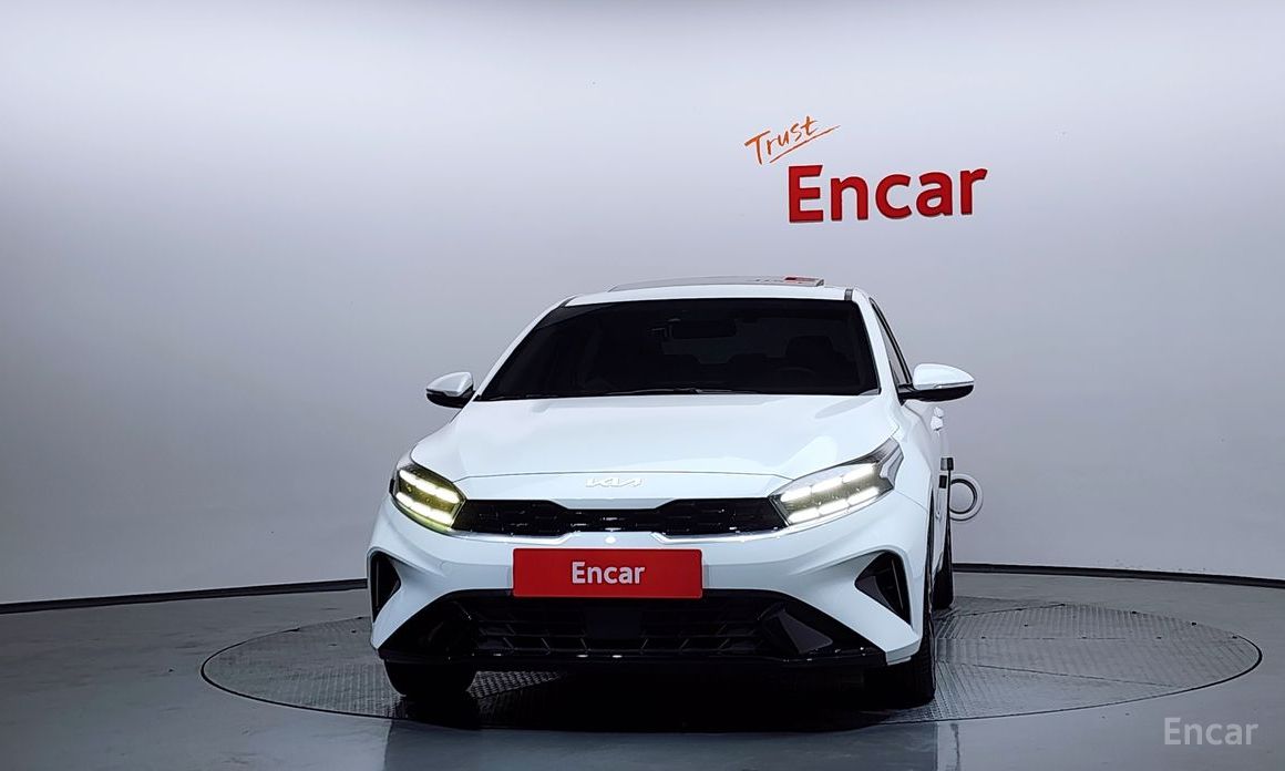 2022 Kia K3 II Рестайлинг 1.6 Prestige с пробегом 39 847 км